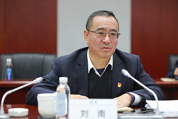 刘南.jpg